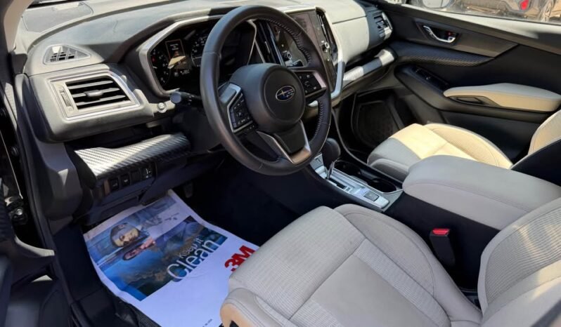 
								2024 Subaru Ascent Premium full									