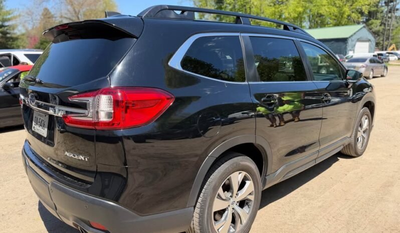 
								2024 Subaru Ascent Premium full									