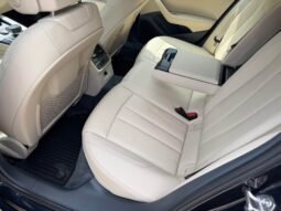 
										2018 Audi A4 Quattro Prestige full									