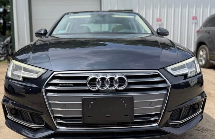 
								2018 Audi A4 Quattro Prestige full									