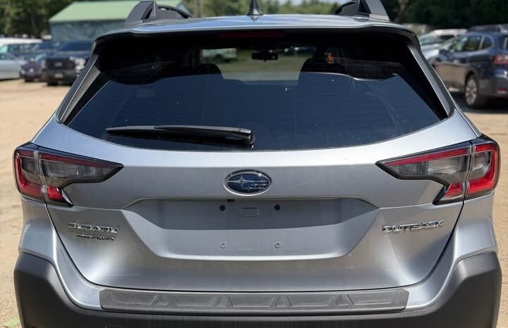 
								2025 Subaru Outback Premium full									