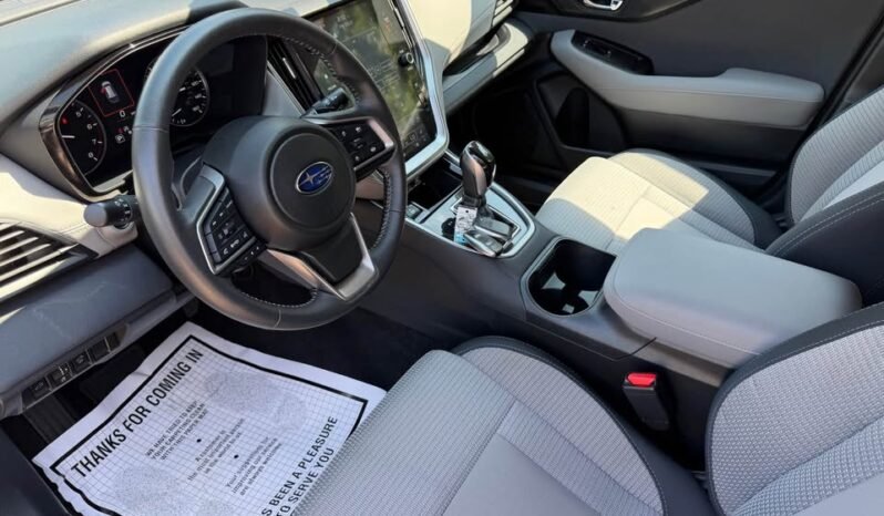 
								2025 Subaru Outback Premium full									