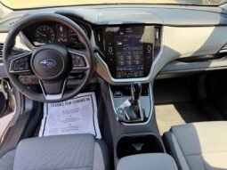 
										2025 Subaru Outback Premium full									