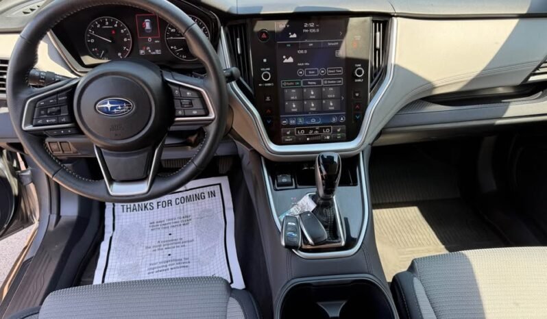 
								2025 Subaru Outback Premium full									