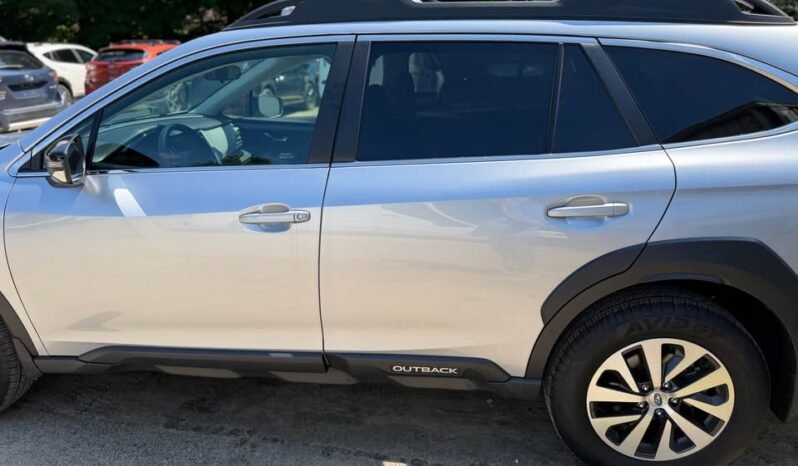 
								2025 Subaru Outback Premium full									