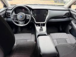 
										2022 Subaru Outback Premium full									