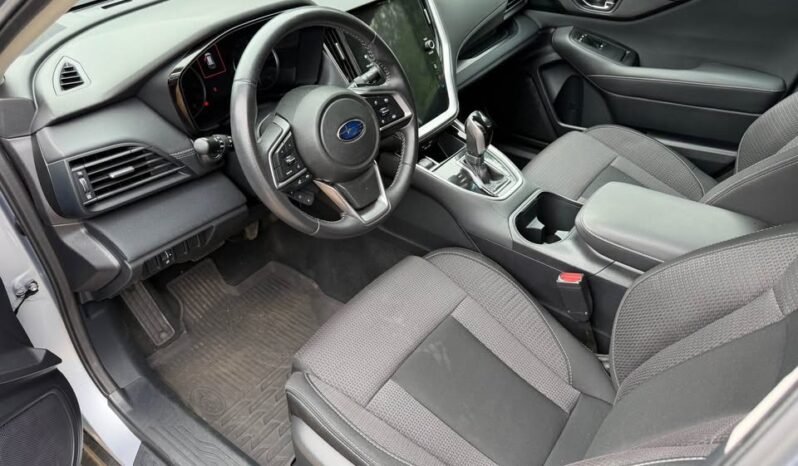 
								2022 Subaru Outback Premium full									