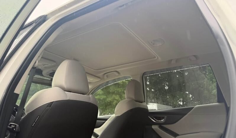 
								2024 Subaru Forester Premium full									