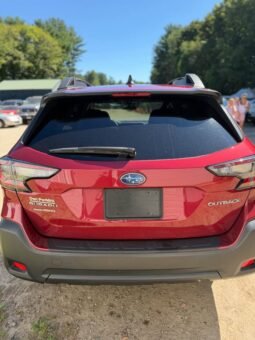 
										2024 Subaru Outback Premium full									