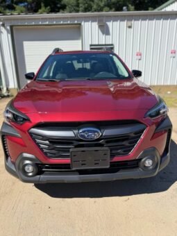 
										2024 Subaru Outback Premium full									