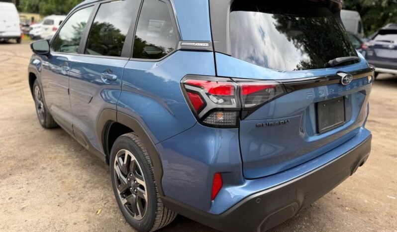 
								2025 Subaru Forester Limited full									